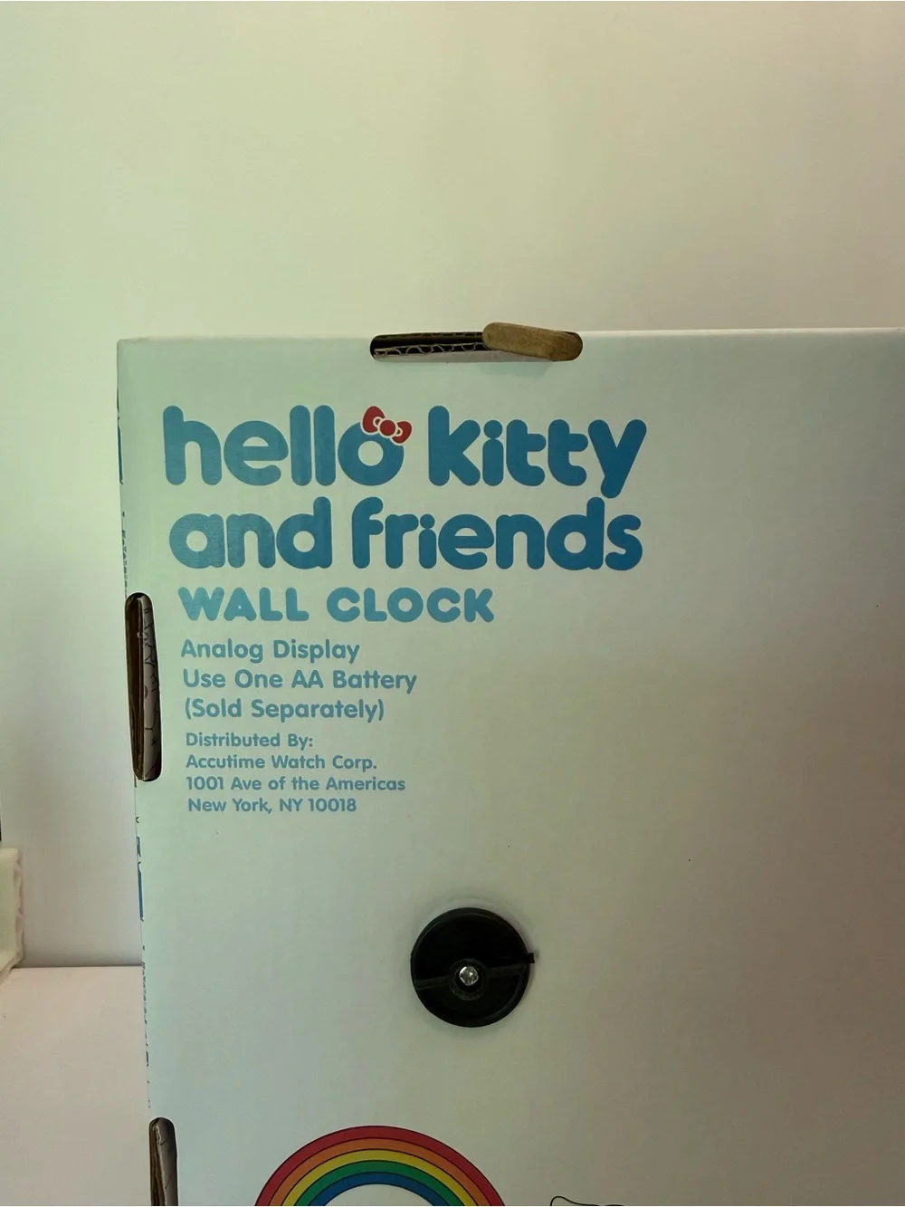 NIB Hello Kitty Pink Rainbow Character Wall Clock Cinnamoroll